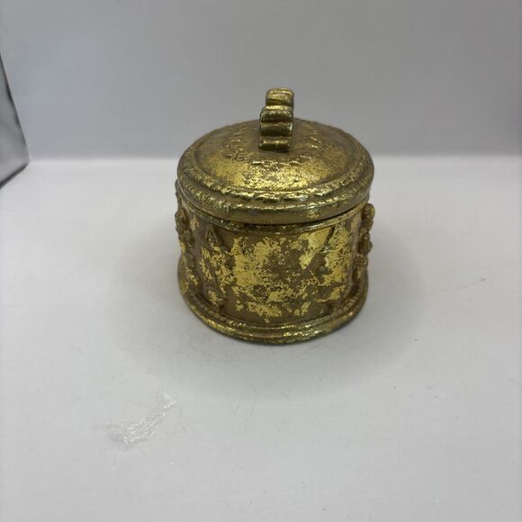 Pacific Rim Import Corp Distressed Gold Tone Trinket Box Cherubs - Picture 2 of 8